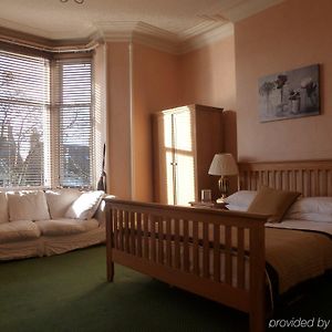 Inn At The Park Hotel